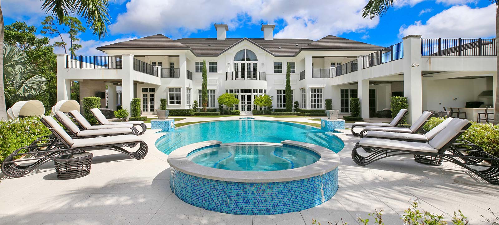 12403 Hautree Ct