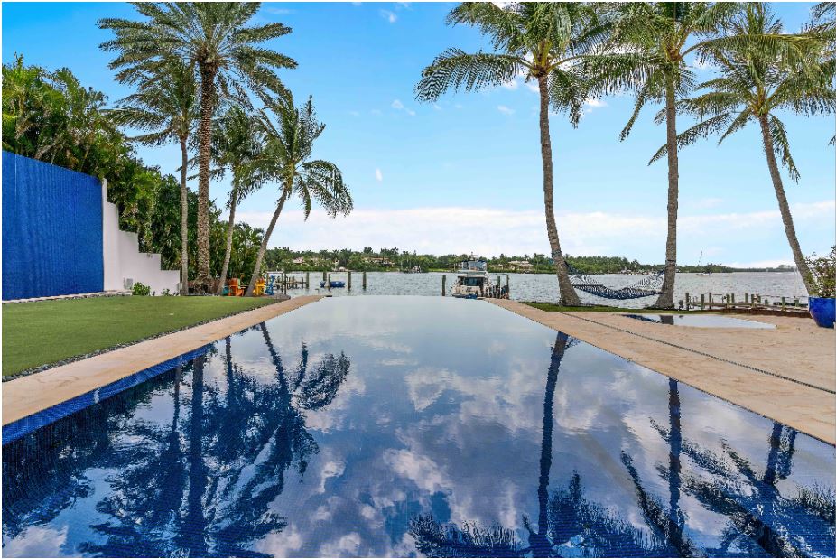 Luxury Palm Beach Home and Places