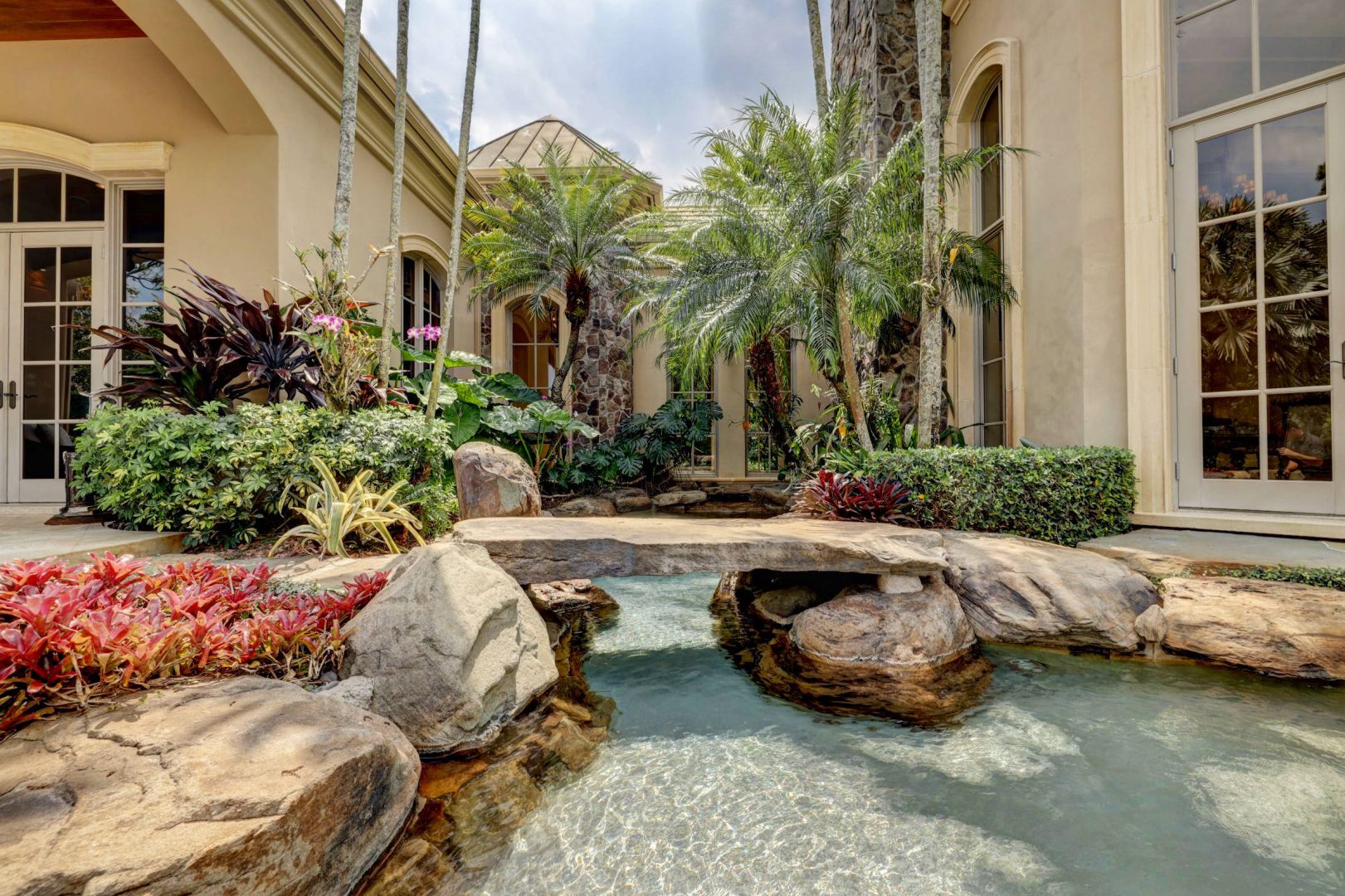 Luxury Palm Beach Home and Places