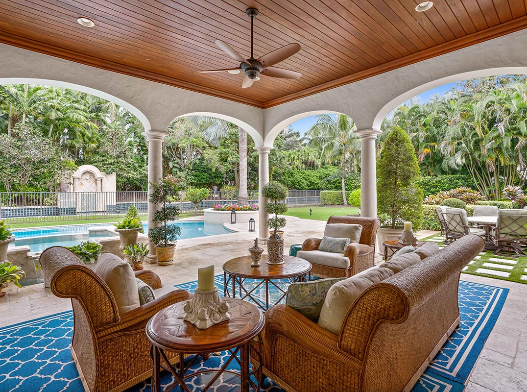 Luxury Palm Beach Home and Places