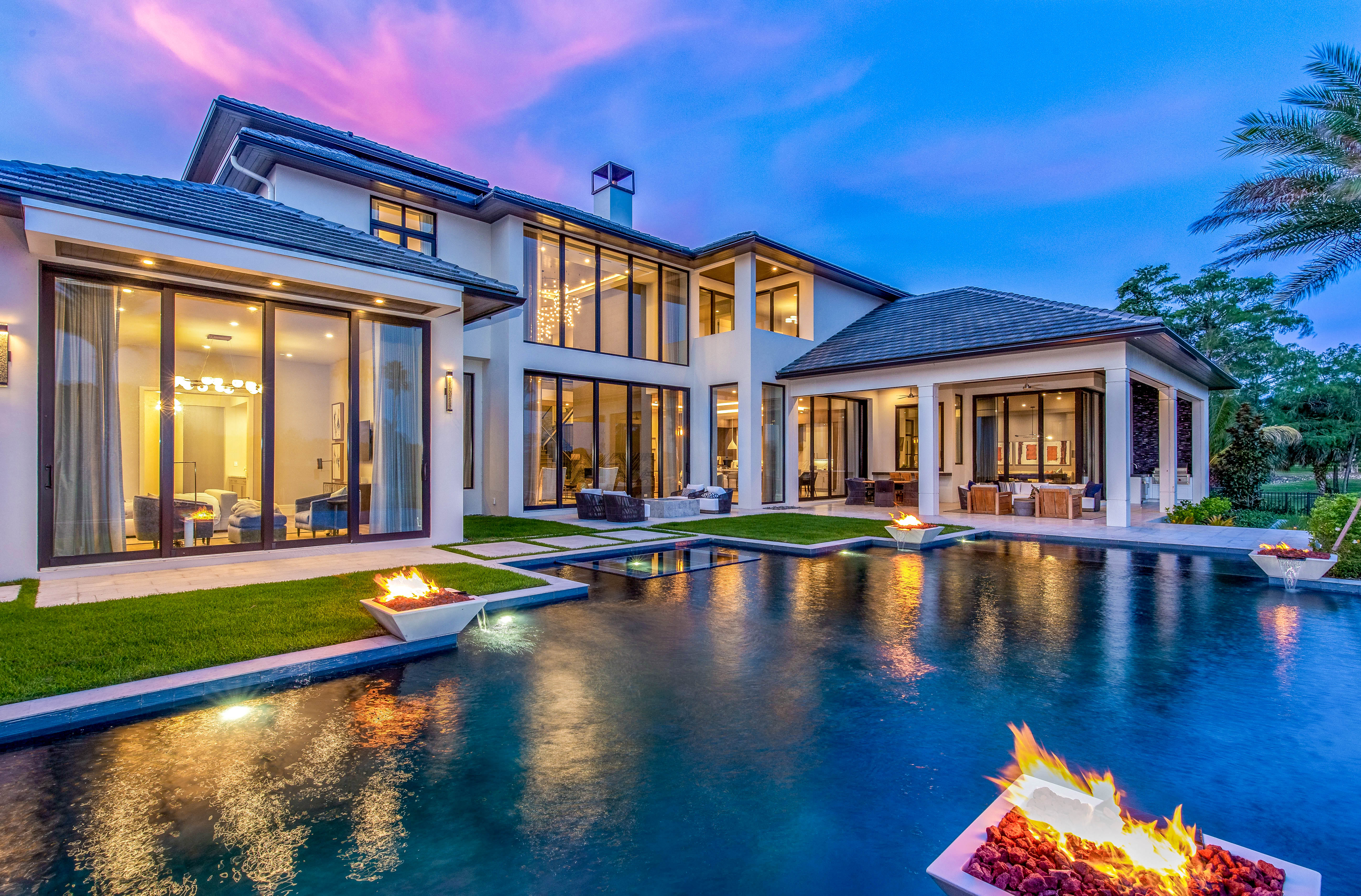 Luxury Palm Beach Home and Places